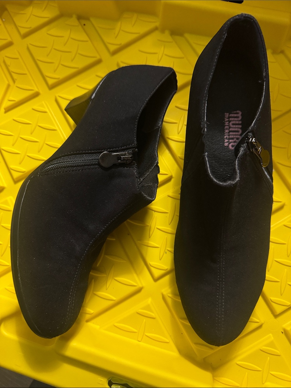 Munro Black Suede Ankle Zip Heeled Booties